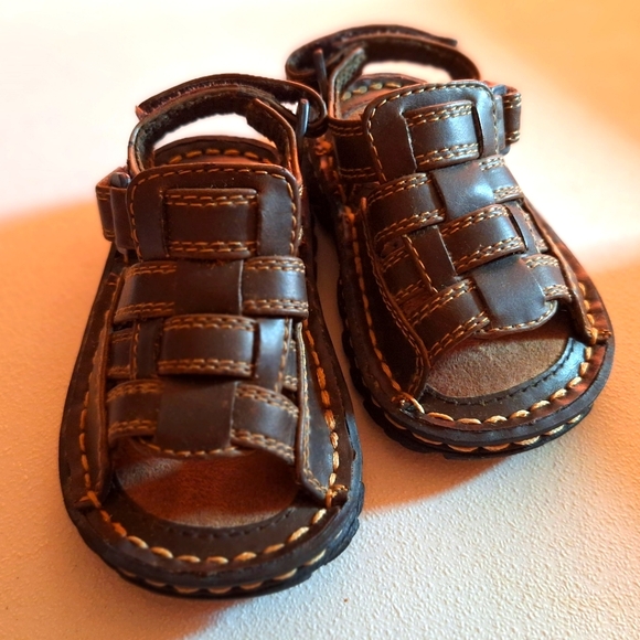 Kid Connection Action Flex Brown Sandals (Baby Size 5) - Picture 1 of 5